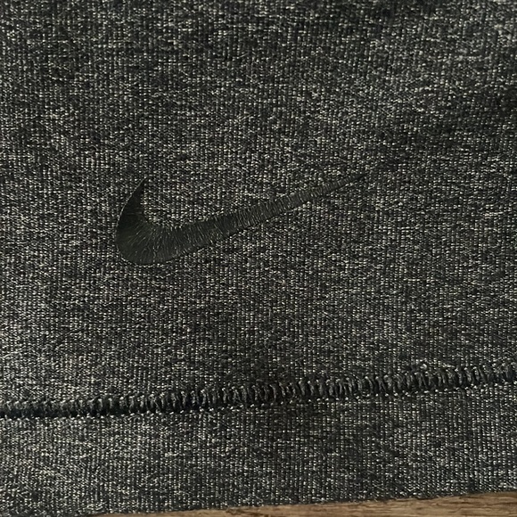 Nike tank top, built in sports bra, stretchy and grey - Picture 2 of 4